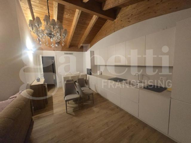 Appartamento in affitto a Sommacampagna VR