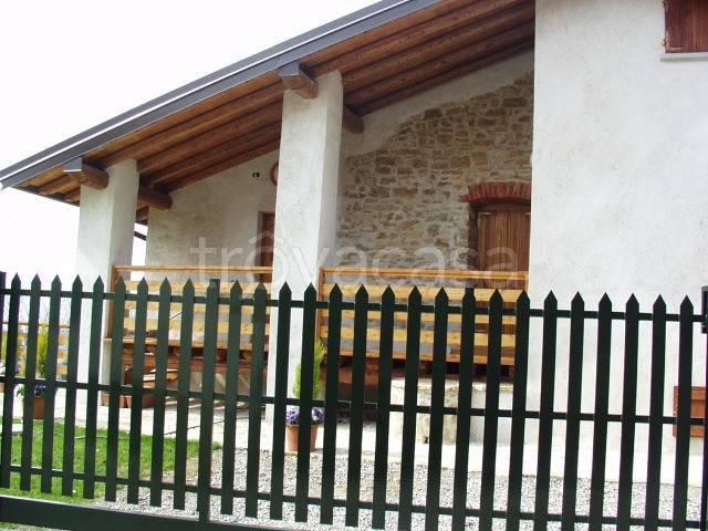 Appartamento in affitto a Sotto il Monte Giovanni XXIII via Ca' Maitino, 3A, non arredato/vuoto, giardino privato, terrazzo TrovaCasa