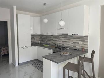 Appartamento in affitto a Soverato via seconda traversa calabretta 9, arredato, ristrutturato, aria condizionata TrovaCasa
