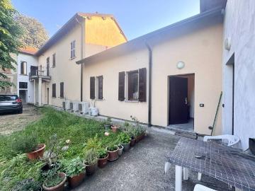 Appartamento in affitto a Sovico MB