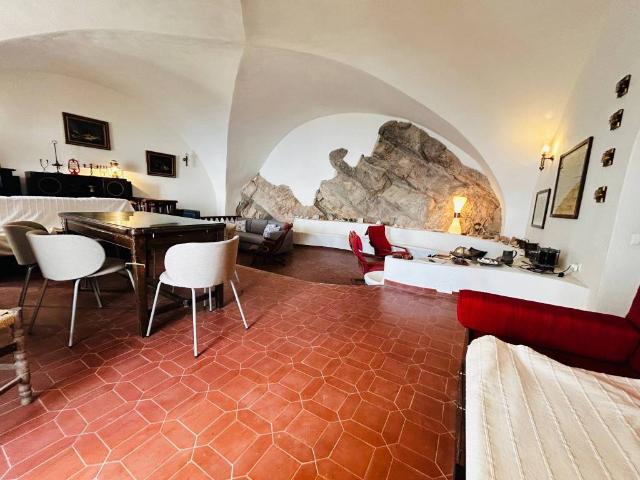 Appartamento in affitto a Sperlonga LT