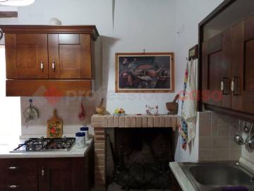 Appartamento in affitto a Spoleto, arredato, riscaldamento autonomo, caminetto TrovaCasa