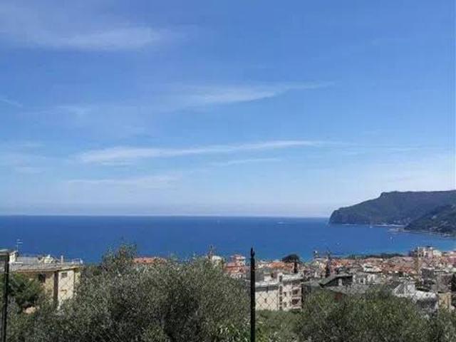 Appartamento in affitto a Spotorno SV