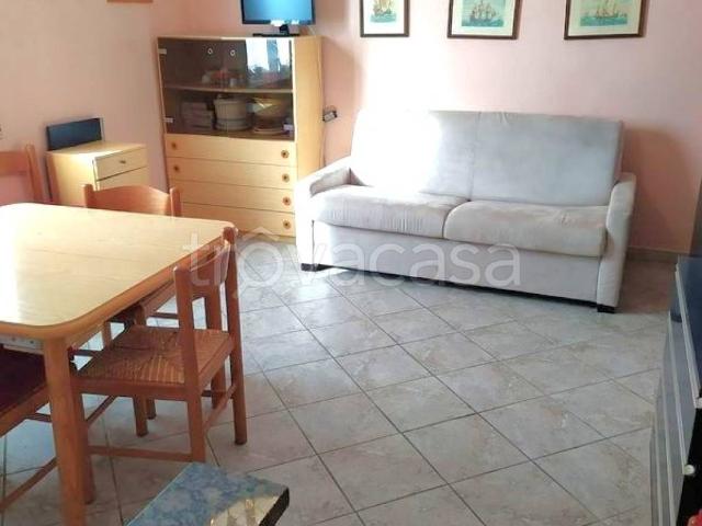 Appartamento in affitto a Spotorno via Costantino, 5, angolo cottura, bagno finestrato, ripostiglio TrovaCasa