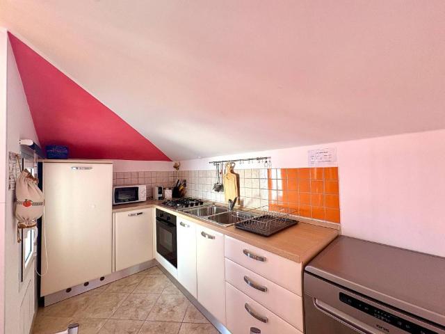 Appartamento in affitto a Taggia IM