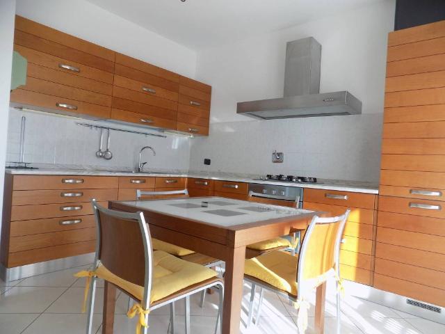 Appartamento in affitto a Taggia IM