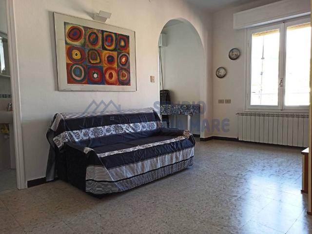 Appartamento in affitto a Taggia IM