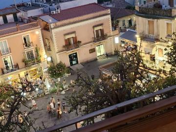 Appartamento in affitto a Taormina ME