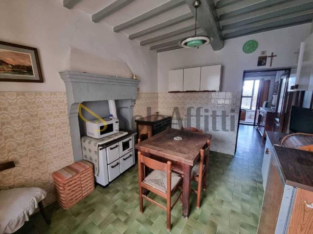 Appartamento in affitto a Talla AR