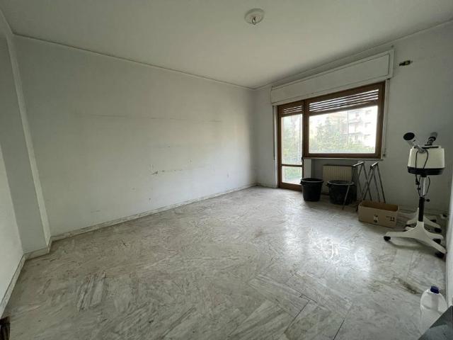 Appartamento in affitto a Taranto