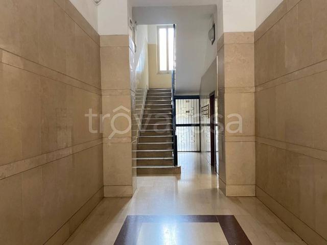 Appartamento in affitto a Taranto corso Umberto I, 185, arredato, ascensore, centrale TrovaCasa