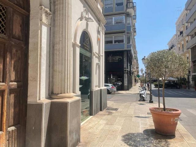 Appartamento in affitto a Taranto TA
