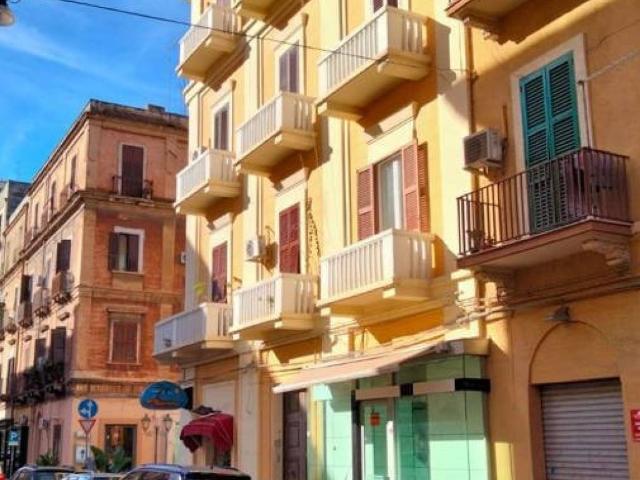 Appartamento in affitto a Taranto TA