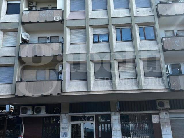 Appartamento in affitto a Taranto TA