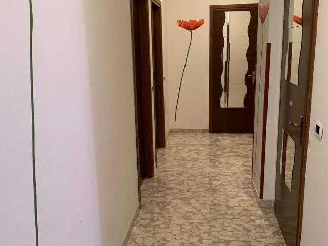 Appartamento in affitto a Taranto TA