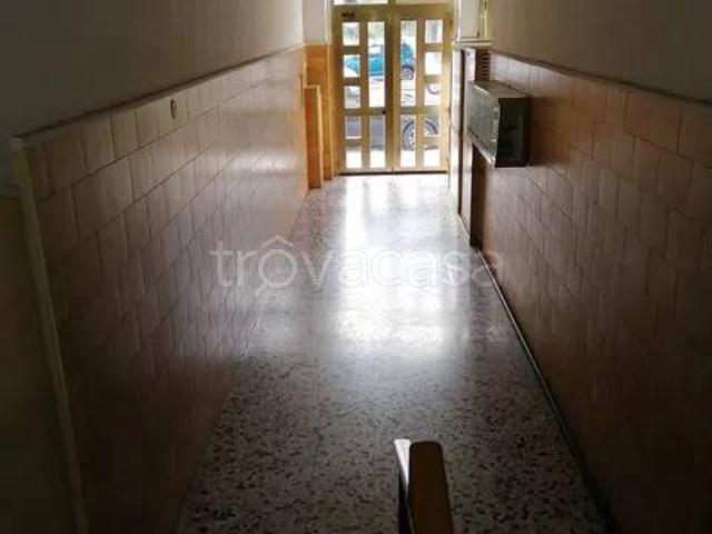Appartamento in affitto a Taranto via Dante Alighieri, 243, riscaldamento autonomo, parzialmente arredato, balcone TrovaCasa
