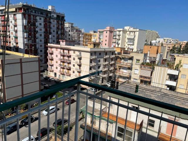 Appartamento in affitto a Taranto via Trieste, 26, arredato, ascensore, ultimo piano TrovaCasa