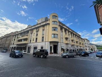Appartamento in affitto a Terni TR