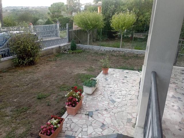 Appartamento in affitto a Teramo TE