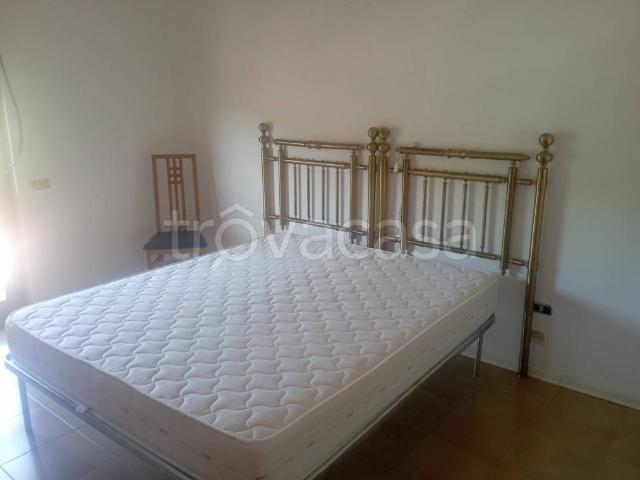Appartamento in affitto a Teramo ponte Vomano, giardino privato, terrazzo, parzialmente arredato TrovaCasa