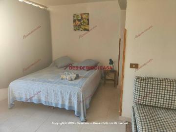 Appartamento in affitto a Terrasini via Francesco Crispi, 11, arredato, ultimo piano, luminoso TrovaCasa