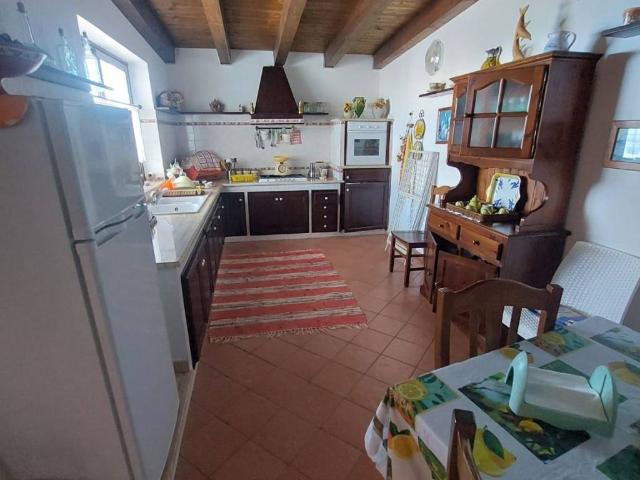 Appartamento in affitto a Terrasini PA