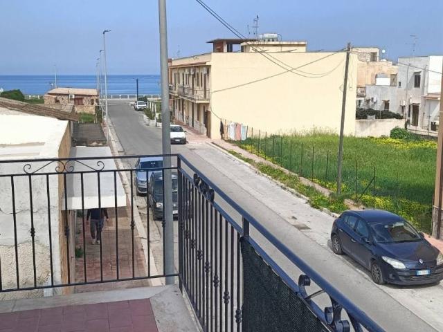 Appartamento in affitto a Terrasini PA