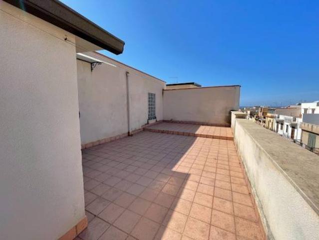 Appartamento in affitto a Terrasini PA