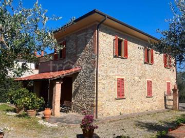 Appartamento in affitto a Terricciola, arredato, giardino, posto auto TrovaCasa