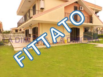 Appartamento in affitto a Teverola CE
