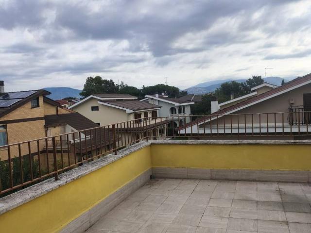 Appartamento in affitto a Tivoli RM