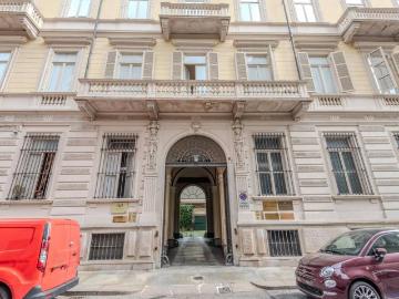 Appartamento in affitto a Torino TO