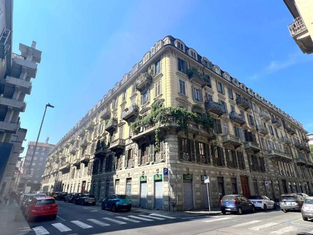 Appartamento in affitto a Torino TO