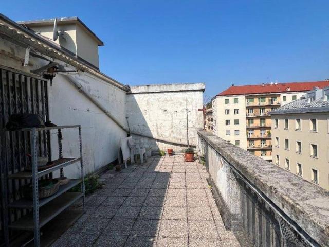 Appartamento in affitto a Torino TO