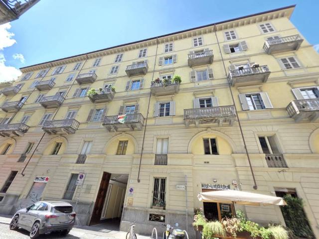 Appartamento in affitto a Torino TO