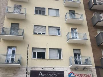 Appartamento in affitto a Torino TO