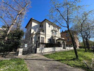 Appartamento in affitto a Torino TO