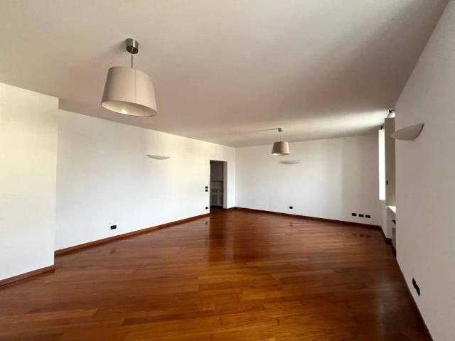 Appartamento in affitto a Torino TO