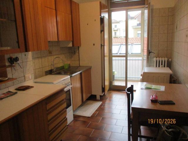 Appartamento in affitto a Torino TO