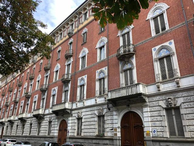 Appartamento in affitto a Torino TO