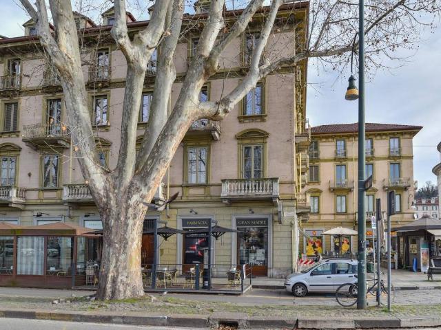 Appartamento in affitto a Torino TO