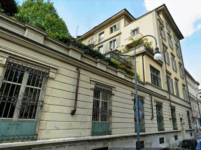 Appartamento in affitto a Torino TO