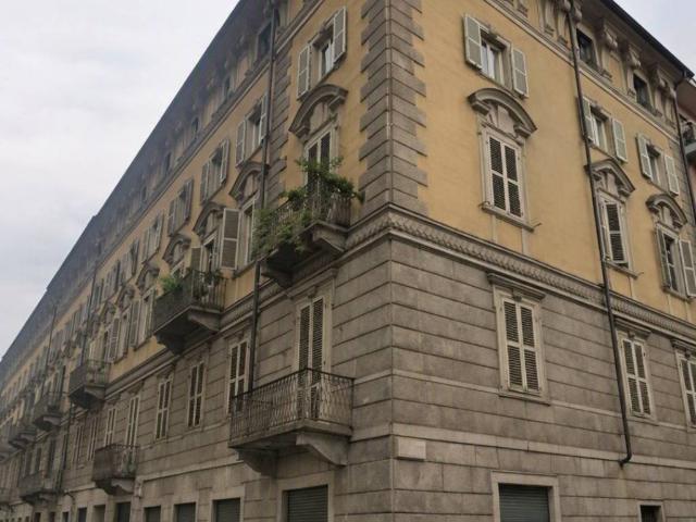 Appartamento in affitto a Torino TO