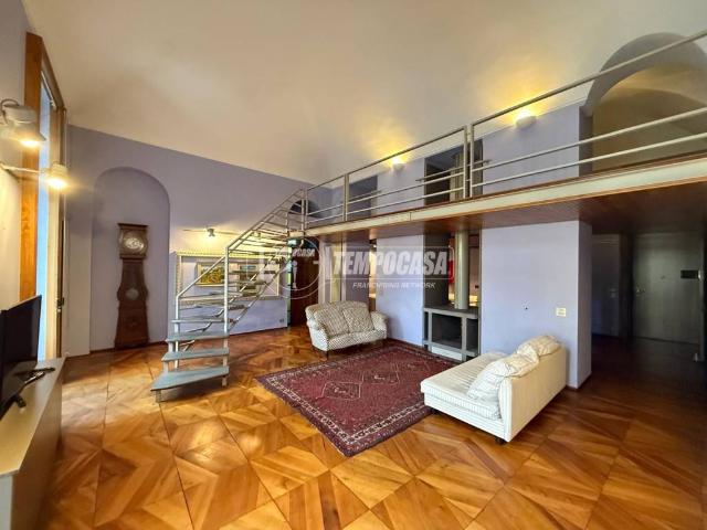 Appartamento in affitto a Torino TO