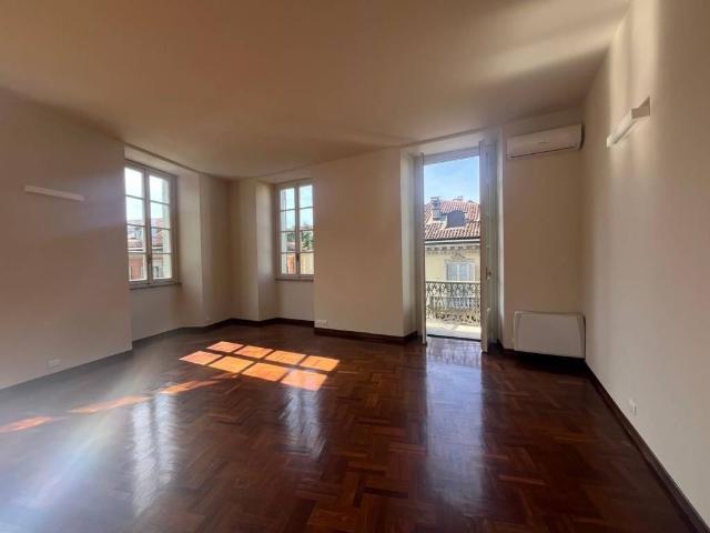 Appartamento in affitto a Torino TO