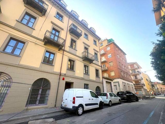 Appartamento in affitto a Torino TO