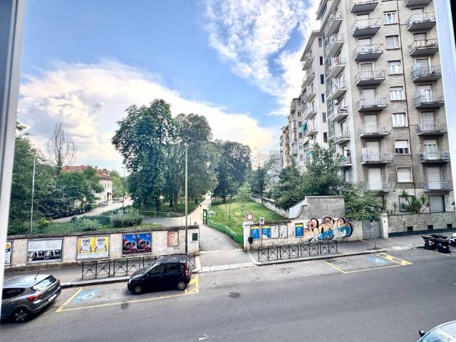 Appartamento in affitto a Torino TO