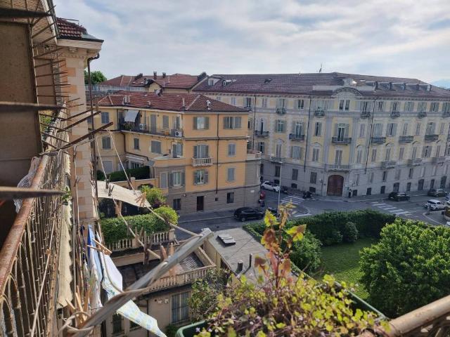 Appartamento in affitto a Torino TO