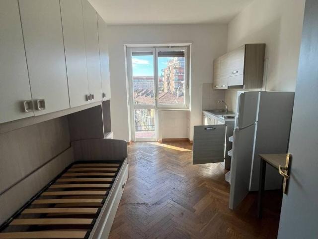 Appartamento in affitto a Torino TO