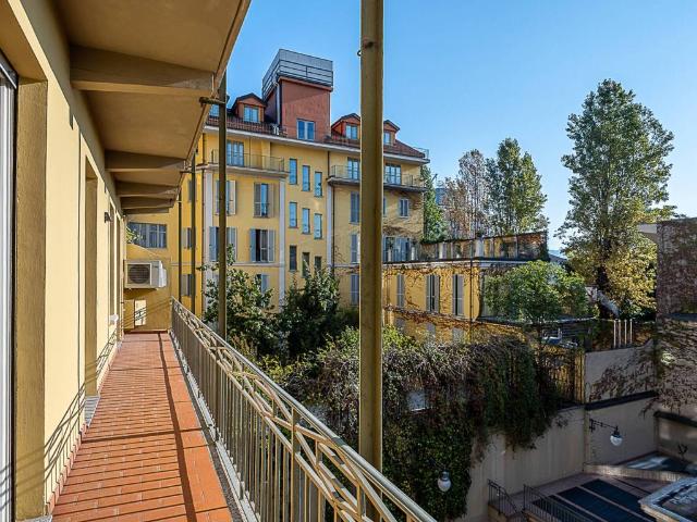 Appartamento in affitto a Torino TO